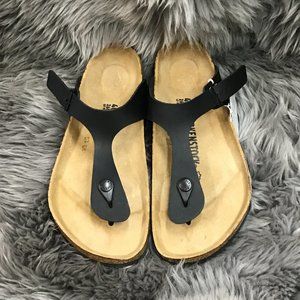 Birkenstock | Gizeh BS Sandals | Black | *Please note that the size 37, US 6*